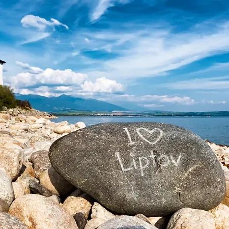 Tatralake Log - Drevenica Pri Mare * Ліптовський Мікулаш