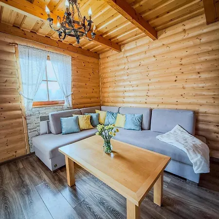 Tatralake Log - Drevenica Pri Mare Domek alpejski *