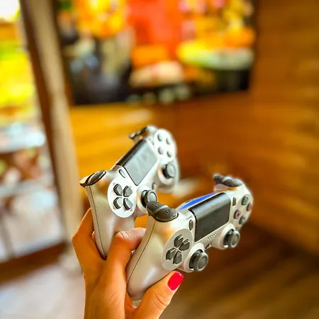 Tatralake Log - Drevenica Pri Mare Domek alpejski *